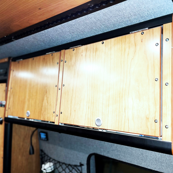Overhead Cabinet : 39"W