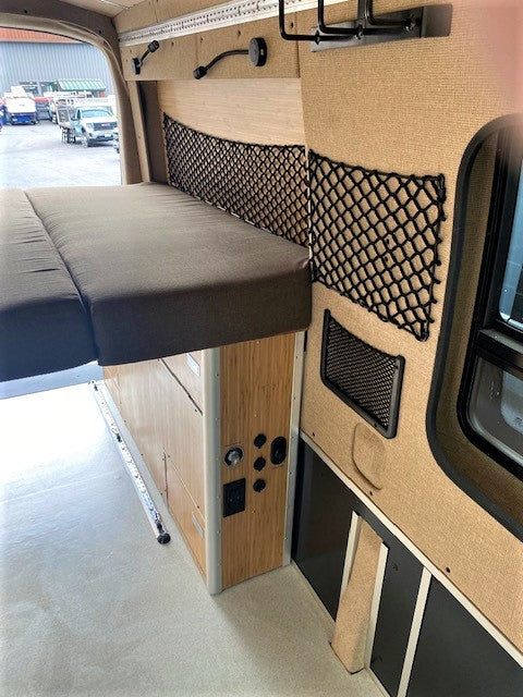 Simple Steve Van Build