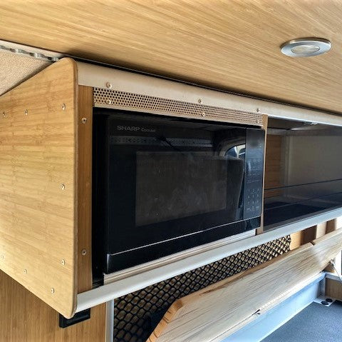 Simple Steve Van Build