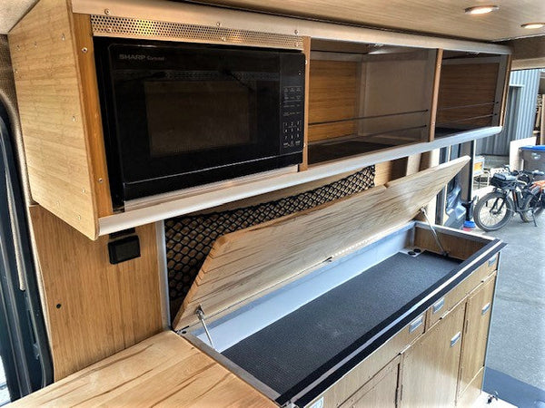 Simple Steve Van Build