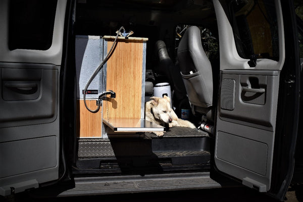 Van Kitchen