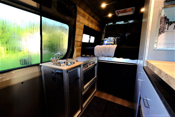 Van Kitchen